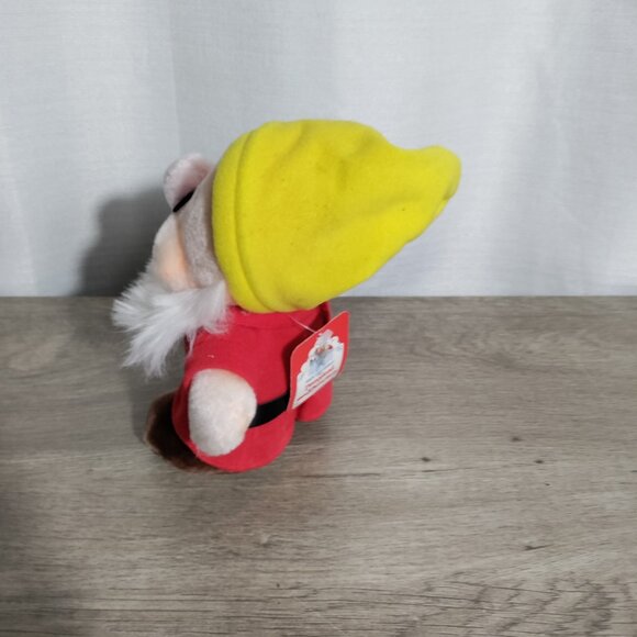 Vintage Disney World Disney Land Seven Dwarfs Plushie-DOC Vintage NWT - Picture 2 of 9